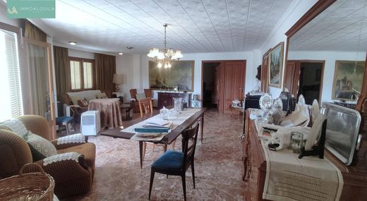 호화 저택 / Inca, Illes Balears