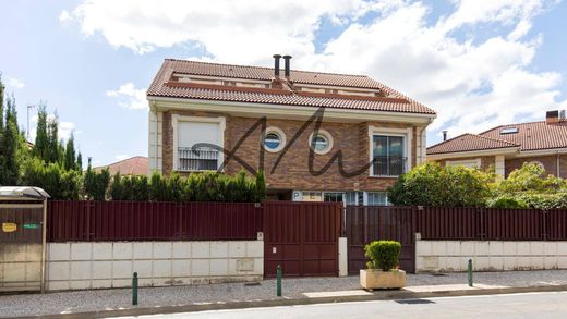 Semidetached House in Cuarte de Huerva, Province of Saragossa