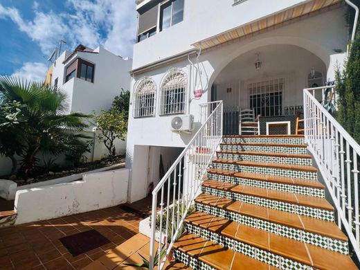 Villa multifamiliale à Torremolinos, Malaga