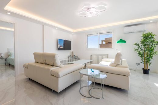 Apartment / Etagenwohnung in Palma de Mallorca, Balearen Inseln