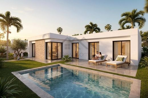 Detached House in La Pobla de Vallbona, Valencia