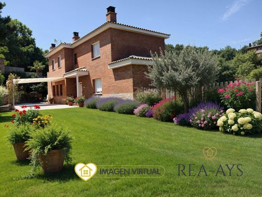 Detached House in Cervelló, Province of Barcelona