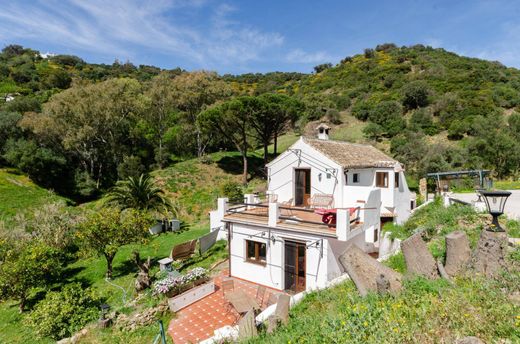 Rural or Farmhouse in Casares, Malaga