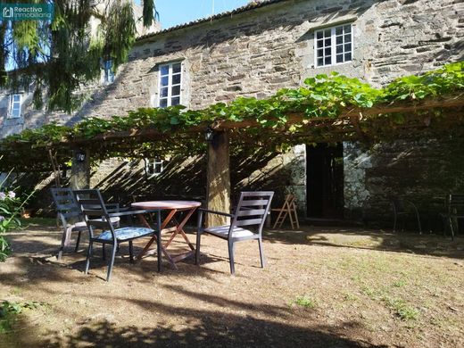 Casa di lusso a Touro, Provincia da Coruña