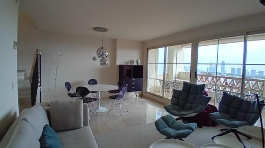 Apartment in Finestrat, Alicante