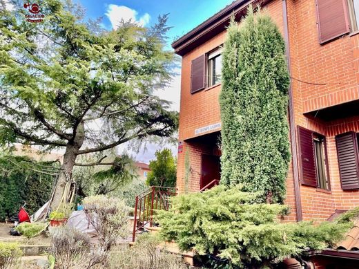 Villa Plurifamiliare a Los Molinos, Provincia de Madrid