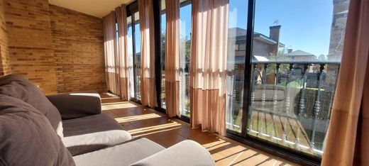 Chalet Pareado en Mataelpino, Provincia de Madrid