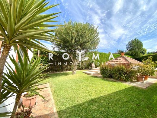 Detached House in Seville, Province of Seville