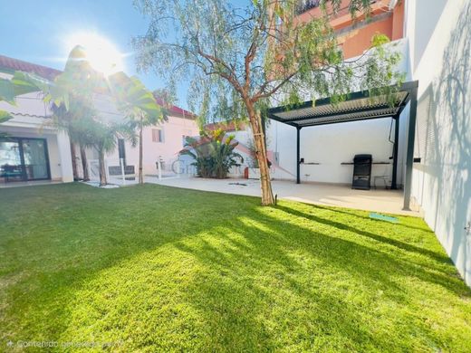 Detached House in San Fernando, Cadiz