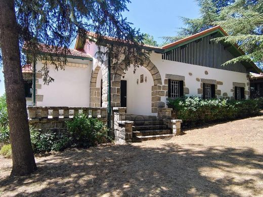 Vrijstaand huis in Cercedilla, Provincia de Madrid