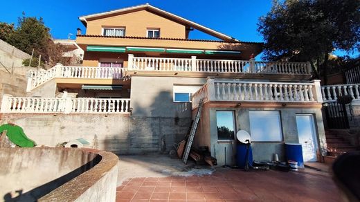 Casa di lusso a Viladecavalls, Província de Barcelona