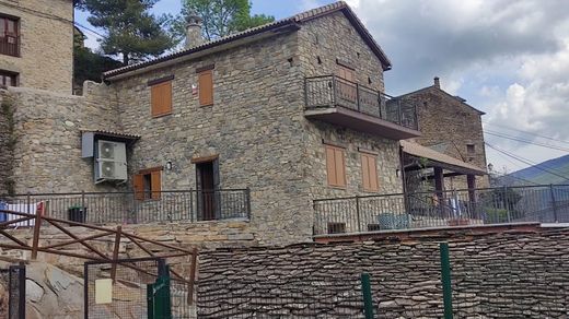 ‏בית חד-משפחתי ב  Castiello de Jaca, Provincia de Huesca