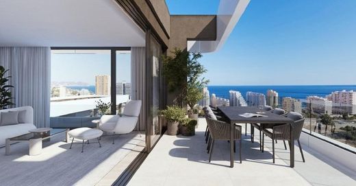 Apartment / Etagenwohnung in Calp, Alicante