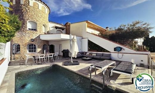 Empuriabrava, Província de Gironaの高級住宅