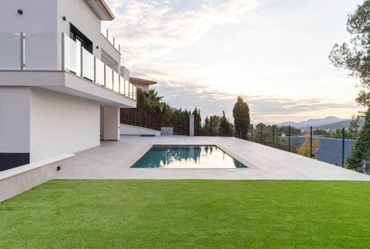 Πολυτελή κατοικία σε Matadepera, Província de Barcelona