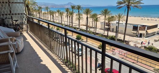 Piso / Apartamento en Alicante, Provincia de Alicante