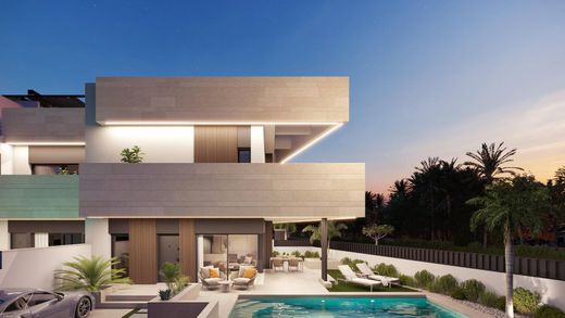 Villa in Pilar de la Horadada, Alicante