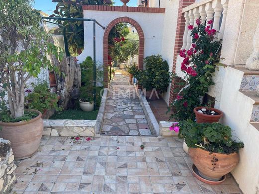 Luxury home in la Nucia, Alicante