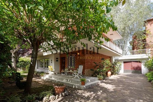 Luxus-Haus in Castelldefels, Provinz Barcelona