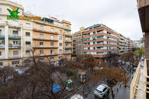 Apartment / Etagenwohnung in Granada, Andalusien