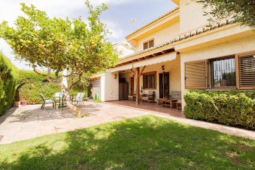 Частный Дом, la Pobla de Farnals, Província de València