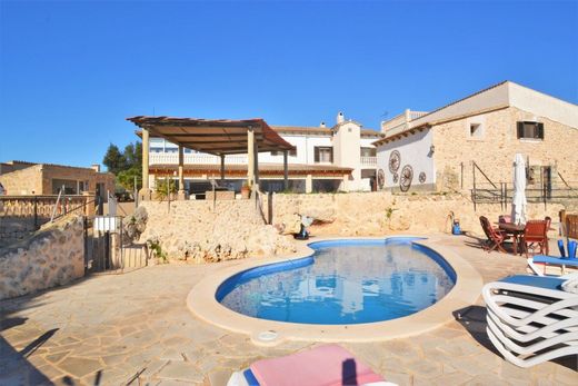 Casa rural / Casa de pueblo en Lloret de Vistalegre, Islas Baleares