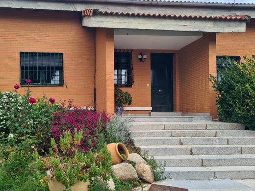 Casa en El Casar de Talamanca, Guadalajara