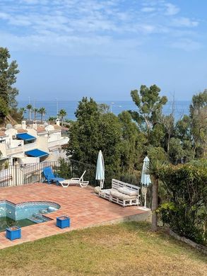 Villa in Benalmádena, Málaga