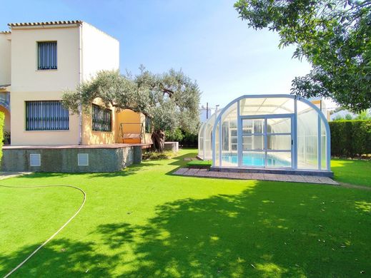 Einfamilienhaus in Dos Hermanas, Sevilla