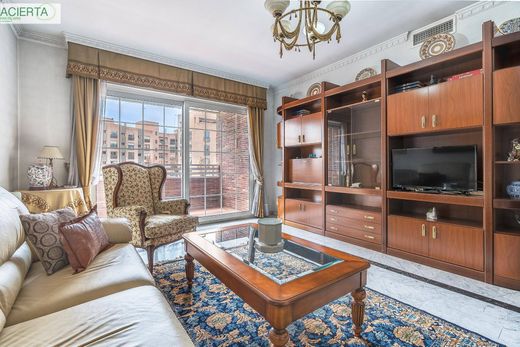 Piso / Apartamento en Granada, Provincia de Granada