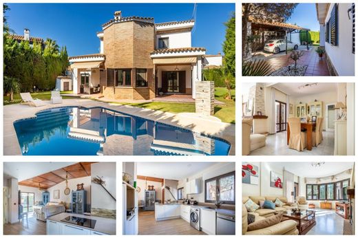 Detached House in Mairena del Aljarafe, Province of Seville