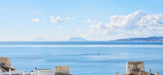 Apartment / Etagenwohnung in Estepona, Málaga