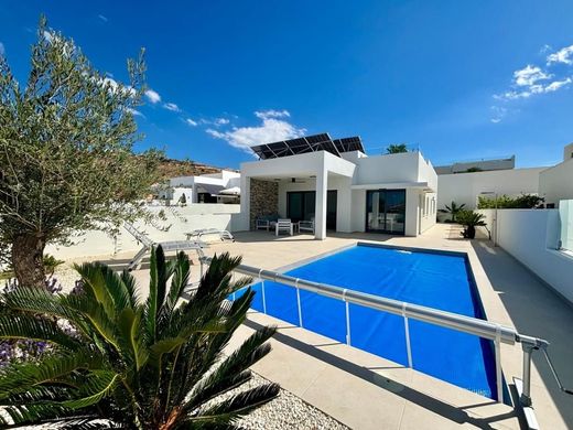 Villa in Benijofar, Alicante