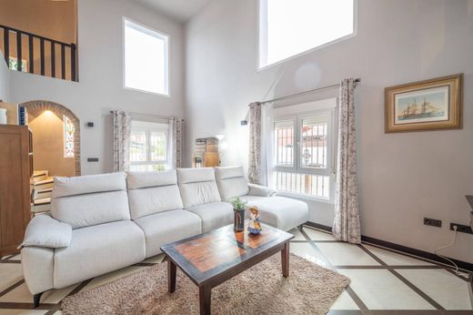 Einfamilienhaus in Otura, Granada