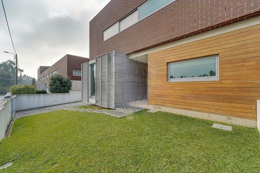 Semidetached House in Aveiro