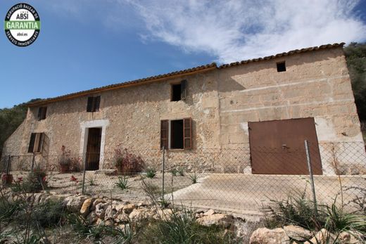 Casa rural / Casa de pueblo en Petra, Islas Baleares