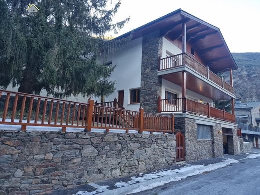 Detached House in Encamp