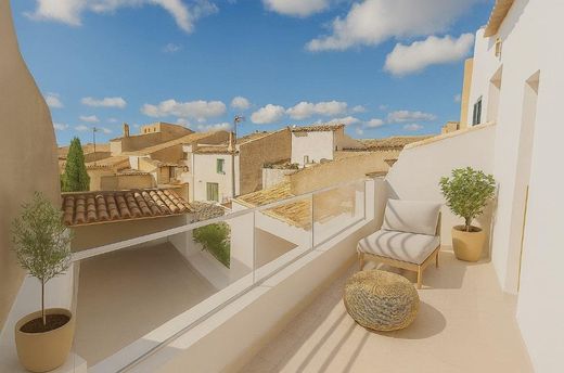 تاون هاوس ﻓﻲ Llucmajor, Illes Balears