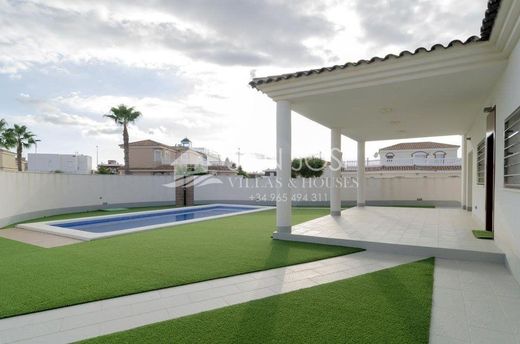 Einfamilienhaus in Santa Pola, Alicante