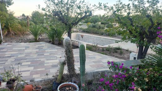 단독 저택 / Novelda, Provincia de Alicante