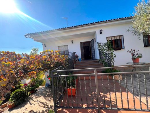 Müstakil ev Cervelló, Província de Barcelona