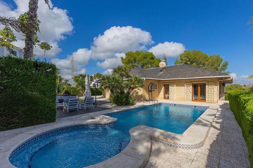 Villa in Playas de Orihuela, Provincia de Alicante