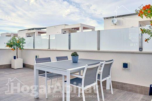 Detached House in Quesada, Alicante