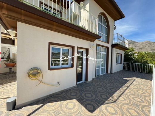 Detached House in Callosa d'En Sarrià, Alicante