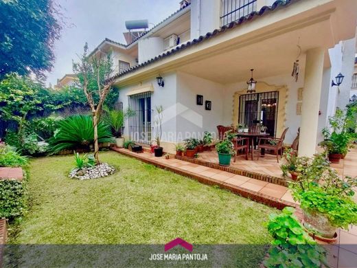 Mehrfamilienhaus in Jerez de la Frontera, Cádiz