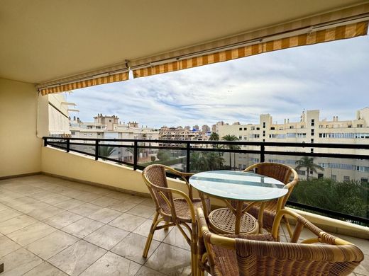 Piso / Apartamento en Torremolinos, Málaga
