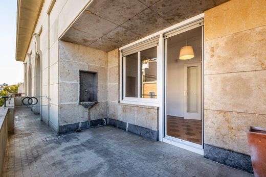 Apartment / Etagenwohnung in Terrassa, Provinz Barcelona