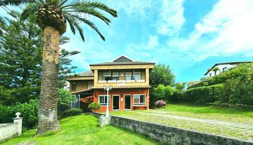 Comillas, カンタブリアの一戸建て住宅