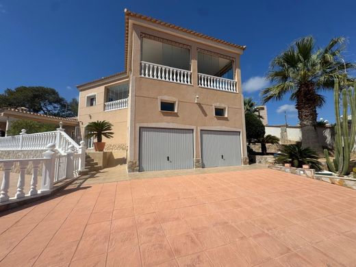 Vrijstaand huis in Playas de Orihuela, Provincia de Alicante