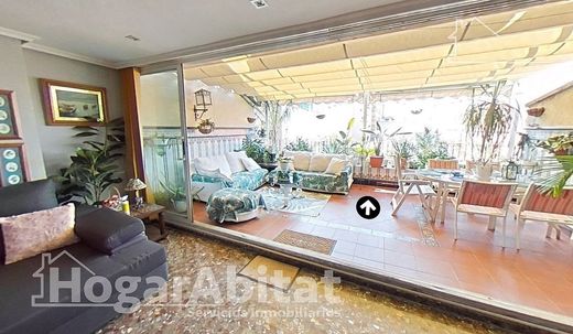 Penthouse in Mislata, Valencia